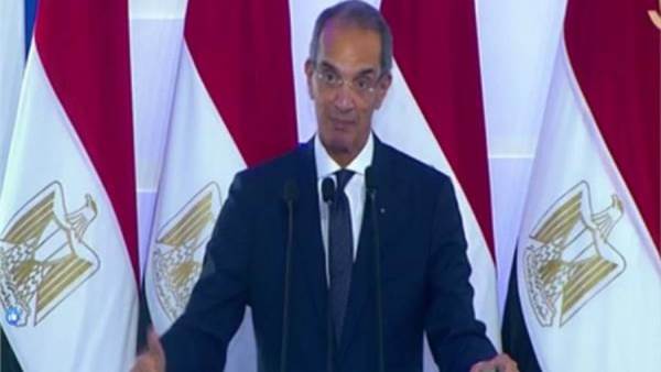 وزير الاتصالات