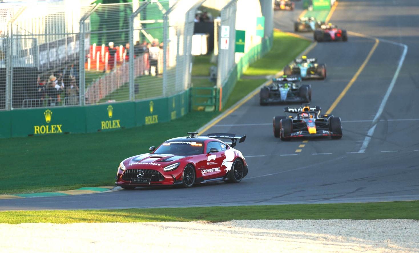 سيارة_الأمان_لعبت_العديد_من_الأدوار_بالسباق_الأسترالى