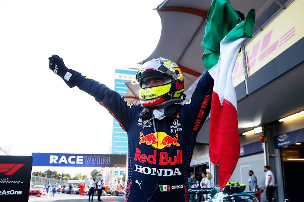 سيرجيو_بيريز_أثبت_قدراته_التسابقية_فى_أذربيجان_2023