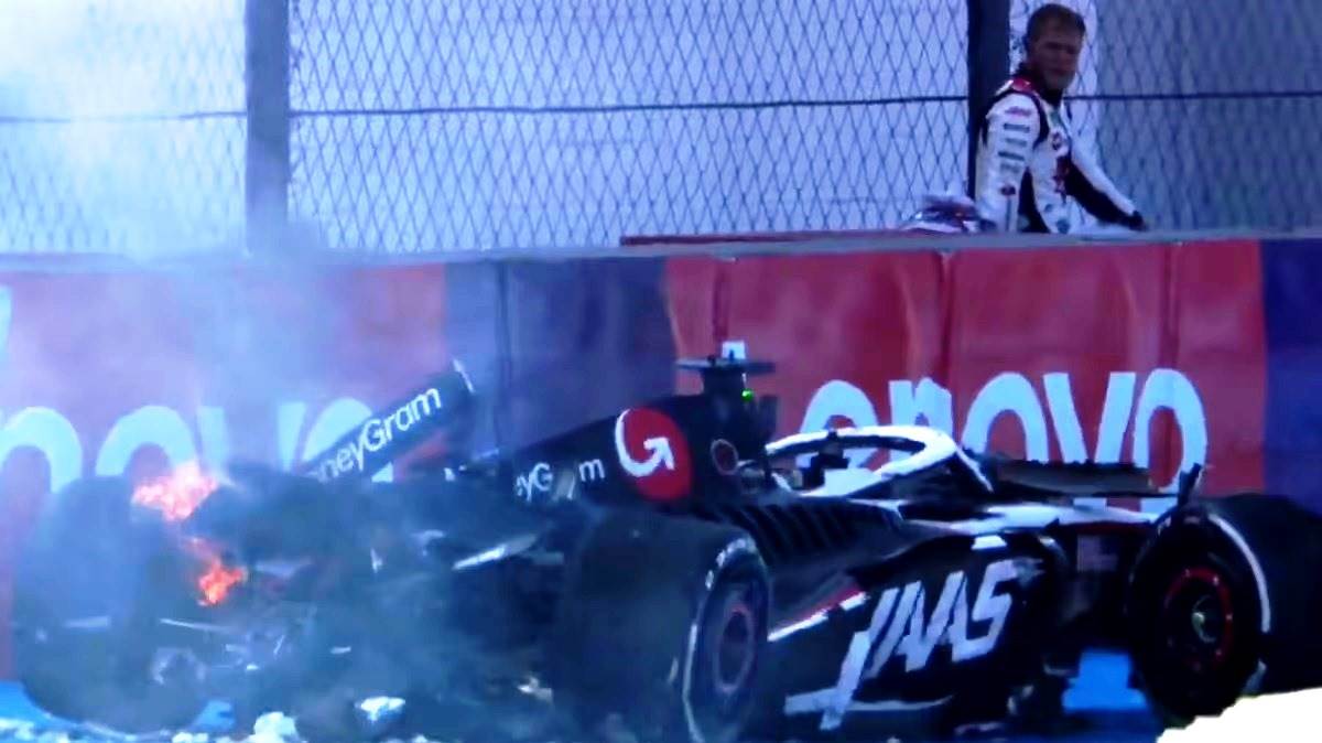 حادثة_ماجنسون_التى_تسببت_بوقف_السباق_بمنتصفه_ثم_إعادة_إنطلاقه