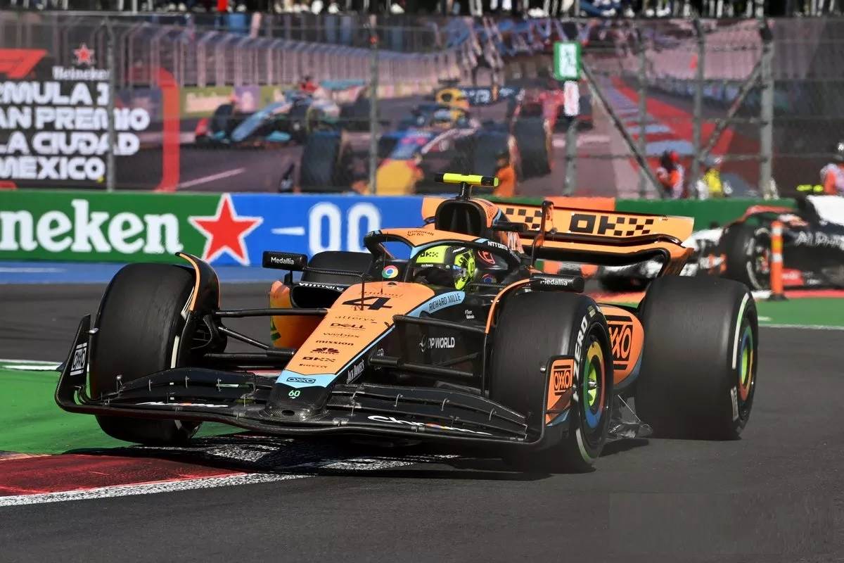 قدم_لاندو_نوريس_أداءاً_إستثنائياً_بوصوله_خامساً_من_مركز_الإنطلاق_السابع_عشر