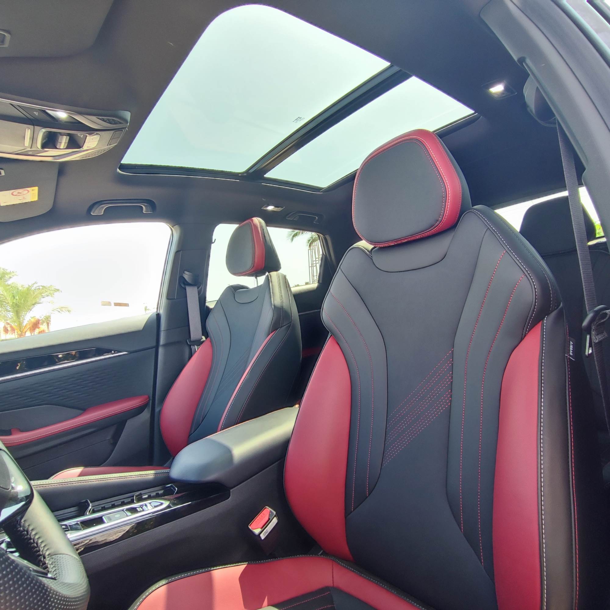 6-_مقصورة_رياضية_فاخرة_لكوول_راى_فى_فئتها