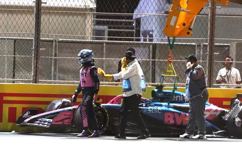 أجبرت_حادثة_تسونودا_وجازلى_باللفة_الأولى_للسباق_على_إنسحابهما