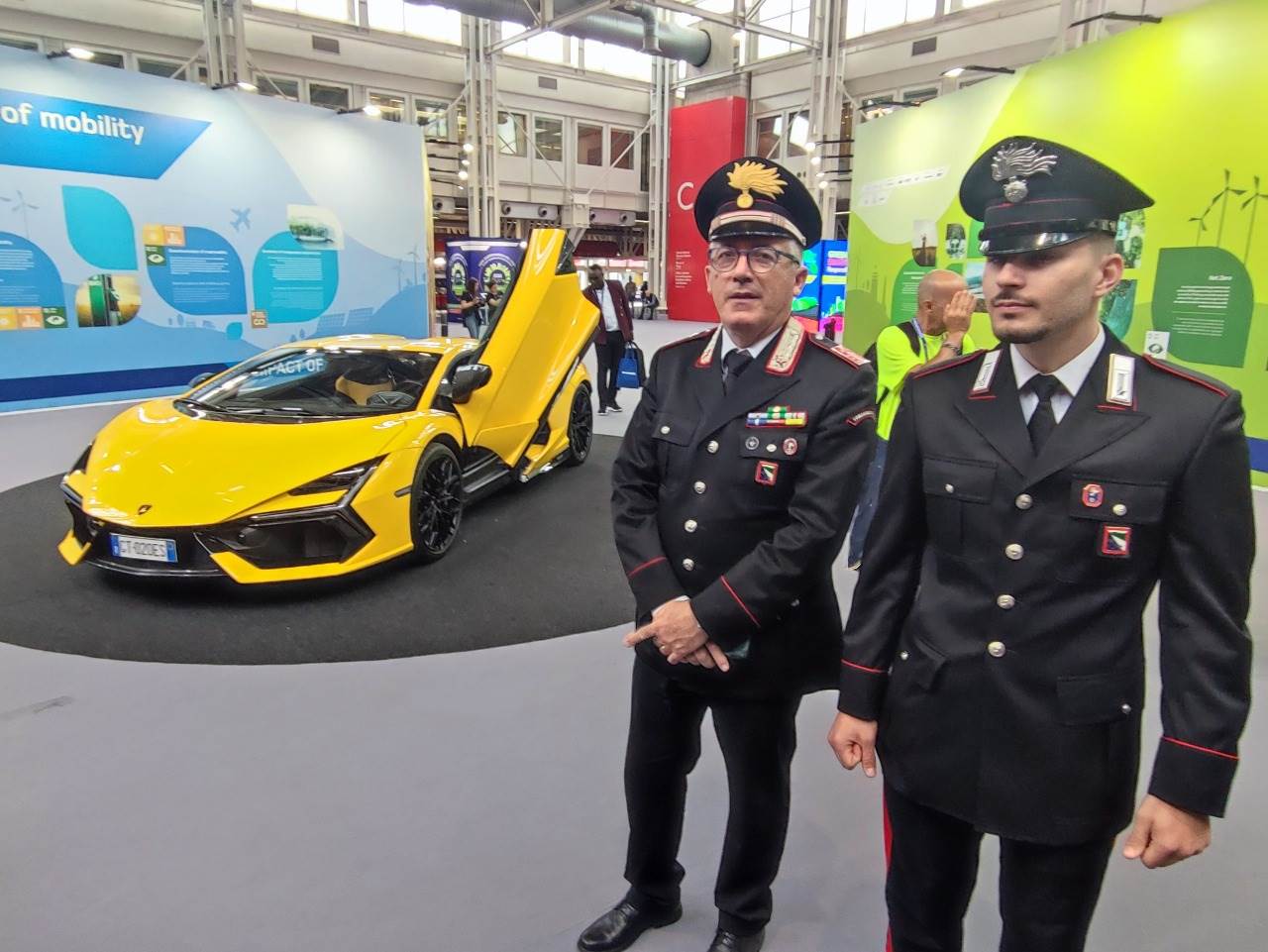 لامبورجينى_ريفولتو_-_كانت_ضيف_شرف_إفتتاح_المعرض