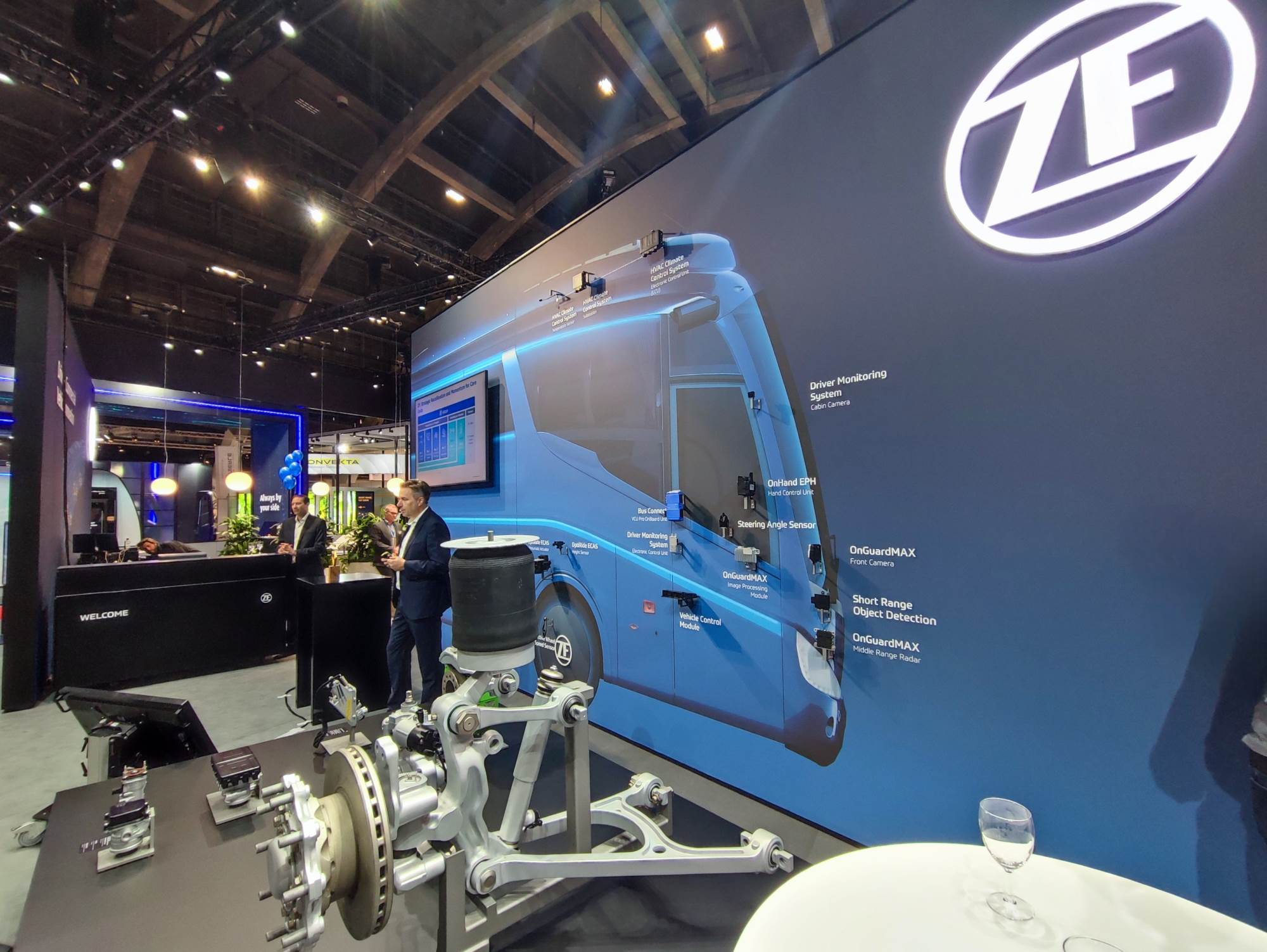 زد_إف_قدمة_أحدث_تكنولوجياتها_لأنظمة_الجر_والتعليق_الكهربائية__result