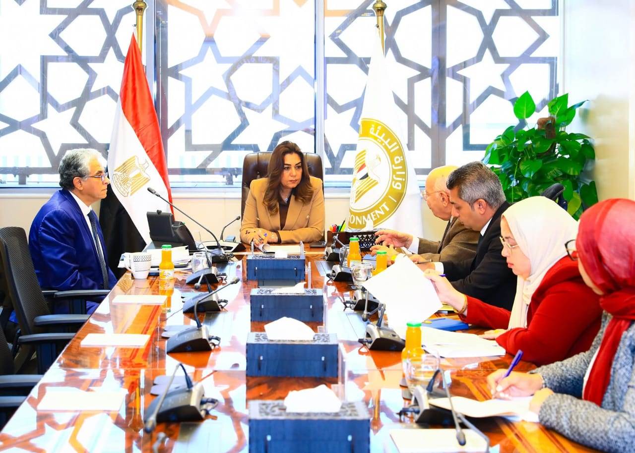 e9b23231-74b8-44ea-9dab-ed934c885422