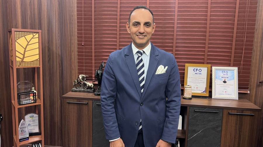 عبد الوهاب: الذهب يستعيد زخمه فوق 5082 دولارًا.. والتوترات الأمريكية الإيرانية تدعم موجة صعود جديدة