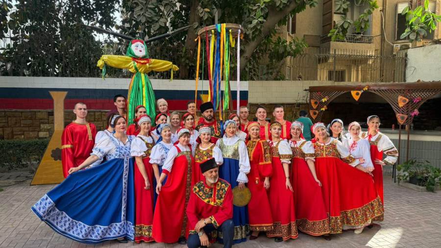 البيت الروسي بالقاهرة يحتفل بـ«ماسلينيتسا»… الجالية الروسية تودّع الشتاء في أجواء تراثية مبهجة