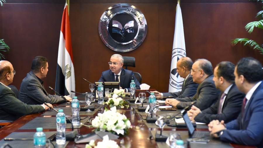 هيئة الاستثمار تتابع إجراءات تأسيس مشروع لإنتاج الفوسفات عالي التركيز باستثمارات 40 مليون دولار في المنطقة الحرة بقفط