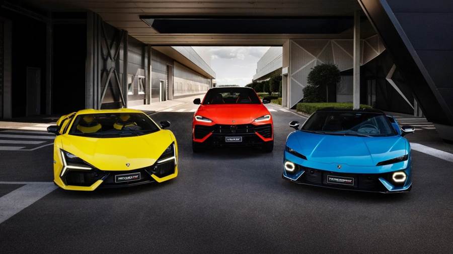 "أوتوموبيلي لامبورغيني" تسجل رقماً قياسياً جديداً في عدد تسليمات سياراتها خلال عام 2025 