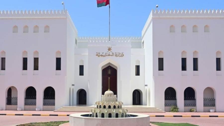 سلطنة عُمان: العمليات العسكرية ضد إيران تتنافى مع القانون الدولي.. ومن حق الدول الدفاع عن نفسها