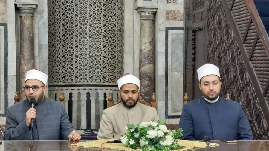ملتقى باب الريان بالجامع الأزهر يناقش «حسن الظن بالله»