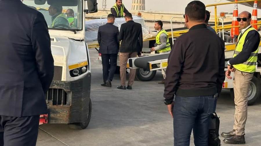 وصول جثمان مهندس مصري ضحية القصف الإيراني للإمارات