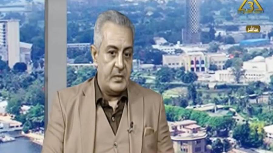 شاهد.. د. محمود صقر ضيف برنامج "الكاميرا بين الناس" والحديث عن تحليلات مهمة وتجارب واقعية عن تأثير الحروب على السلوك الإنساني