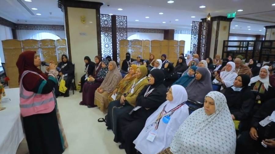 ضباط بعثة الحج في الميدان.. رعاية متكاملة لحجاج القرعة داخل فنادق المدينة المنورة