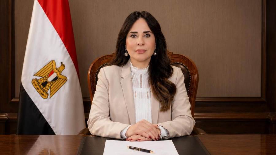 وزيرة الإسكان تصل إلى أذربيجان للمشاركة في المنتدى الحضري العالمي "WUF13"