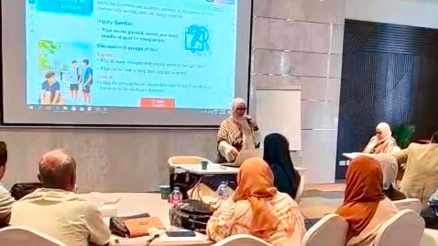 وزارة التعليم تطلق المرحلة الثالثة من البرنامج التدريبي المتكامل للمعلمين والموجهين استعدادًا لتطبيق نظام شهادة البكالوريا المصرية