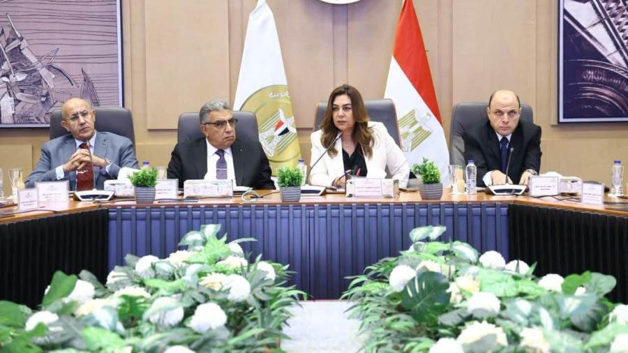 التنمية المحلية تتابع مع محافظي الدقهلية والغربية ورئيس الهيئة العربية للتصنيع الموقف التنفيذي لمشروع تطهير مصرف كيتشنر 