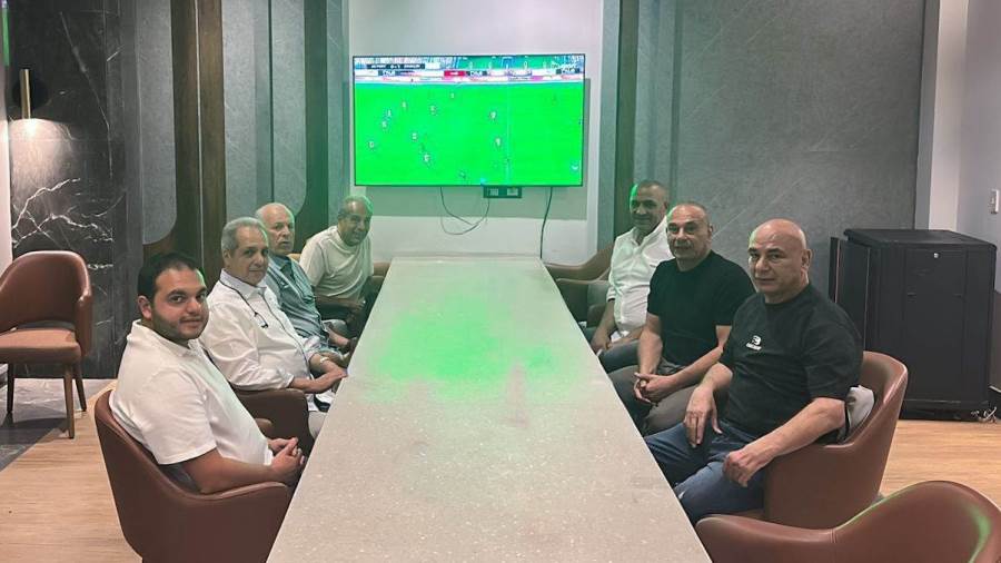 احتفالاً بالتجديد.. عزومة عشاء من أبو ريدة للتوأم في حضور مجلس إدارة اتحاد الكرة
