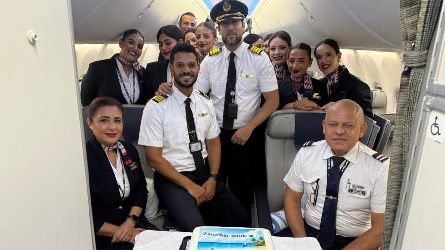 مصر للطيران تطلق أولى رحلاتها الجوية إلى زنجبار بتنزانيا  