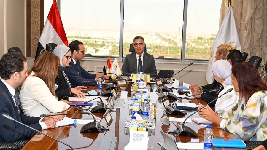 وزير التموين يبحث مع القائم بأعمال المدير التنفيذي لبرنامج الأغذية العالمي تعزيز الشراكة في تطوير منظومة الدعم والأمن الغذائي والتغذية