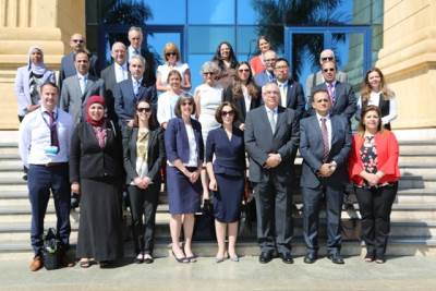 الدكتور إسماعيل عبدالغفار رئيس الأكاديمية العربية للعلوم والنقل البحرى والتكنولوجيا فى حواره لـ«السوق العربية»:  قرار سحب سفراء الدول العربية من قطر أمر سياسى ولا يسبب مشاحنات بين طلاب الأكاديمية