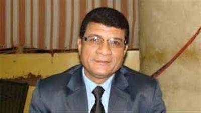 المستشار أحمد خزيم الخبير الاقتصادى