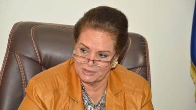 المهندسة نادية عبده محافظ البحيرة فى حوار الصراحة لـ«السوق العربية»:  الاستثمار بالبحيرة مبشر ويسير بخطوات واعدة ومحسوبة  مكتبى مفتوح لكل المواطنين بالمحافظة لحل جميع مشاكلهم