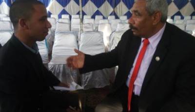 بن الصعيد المصرى يتحدى نيوتن ويثبت باخترعات انه لا يوجد شى اسمه جاذبية ارضية