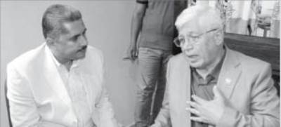   الانسحاب خلال 3 سنوات والسادات رفع العلم المصرى على العريش قبل الموعد بشهر