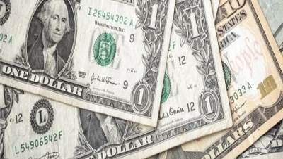 عامان على التعويم.. الاقتصاد يخرج من أزمته والمواطن ينتظر الثمار