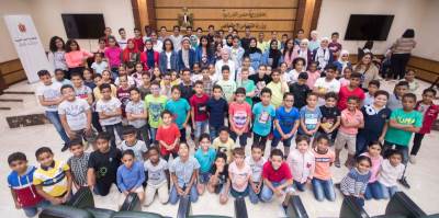 فريق كورال أطفال مصر يواصل تدريباته لحفل غنائي بجامعة القاهرة