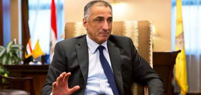 تحرك رئاسى «لإنقاذ الصناعة» المصرية.. السيسى يكلف الوزراء ومحافظ البنك المركزى «بإعادة تشغيل» المصانع المتعثرة