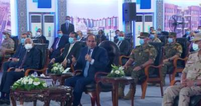 السيسى: "متنسوش صور العشوائيات ولا تسمحوا بتكرارها"