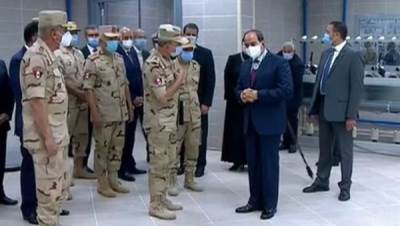 الرئيس السيسي يتفقد مجمع الروبيكي ويستمع لشرح تفصيلي عقب افتتاحه