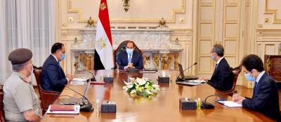 السيسي يوجه أحدث التقنيات في إقامة مشروعات الاتصالات والرقمنة