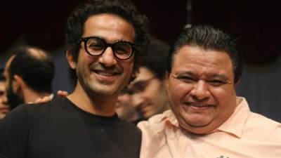 خالد جلال يكرم "أحمد حلمى" فى سينما مصر