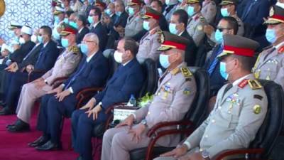 الرئيس السيسى يشهد الإحتفال بتخريج دفعات جديدة من الكليات العسكرية والمعهد الفنى للقوات المسلحة  