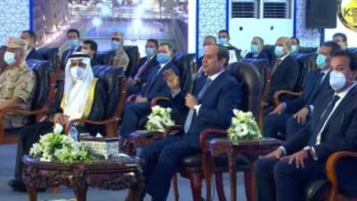 السيسى: سعينا للاستفادة من مياه الصرف الزراعى لأعمال صناعية بمحطة بحر البقر