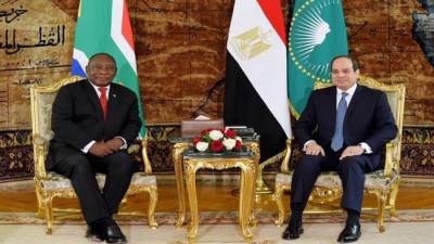 السيسى ورئيس جنوب أفريقيا يبحثان هاتفيًا التعاون التنموى بين الدول الأفريقية