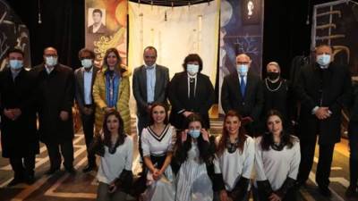 وزير الثقافة ومحافظ بورسعيد يشهدان "جنة هنا" ضمن عروض المواجهة والتجوال