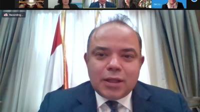 رئيس البورصة وشركاء التنمية يفتتحون جلسة التداول احتفالاً باليوم العالمي للمرأة