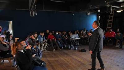 "تصميم الأفيش للصناعات الثقافية".. محاضرة بجامعة الأسكندرية