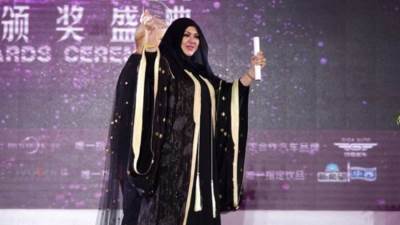 «أوريون ستار» تختار منى المنصورى أفضل مصممة أزياء فى الشرق الأوسط