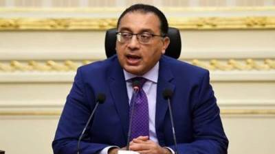 استعدادا لتطوير الفسطاط.. رئيس الوزراء يلتقى عددا من الاستشاريين.. ويؤكد: احلموا.. فالقاهرة تستحق منا أن نحلم من أجلها