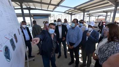 رئيس الوزراء يتفقد المشروعات الجاري تنفيذها بمحافظة دمياط ويستهلها بمشروع المجزر الآلي والمحجر البيطري بشطا
