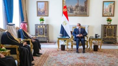 السيسي يستقبل وزير الرياضة ورئيس اللجنة الأولمبية السعودية.. ويؤكد: مصر تولي اهتماماً كبيراً بالنشء والشباب