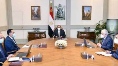 الرئيس السيسى يوجه بإتاحة النظام الورقى بجانب الإلكترونى بامتحانات الثانوية العامة