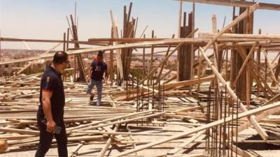 جهاز الشروق يزيل أعمال بناء مخالفة ويسترد محلين تجاريين مُتعدّى عليهما