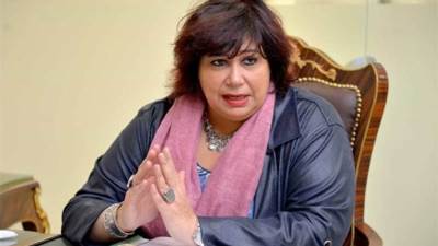 وزيرة الثقافة تنيب الدكتور خالد عبد الجليل لحضور جنازة الراحلة دلال عبد العزيز